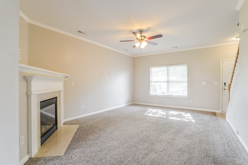 2,320/Mo, 1733 Larne Cir Charlotte, NC 28214 Living Room View