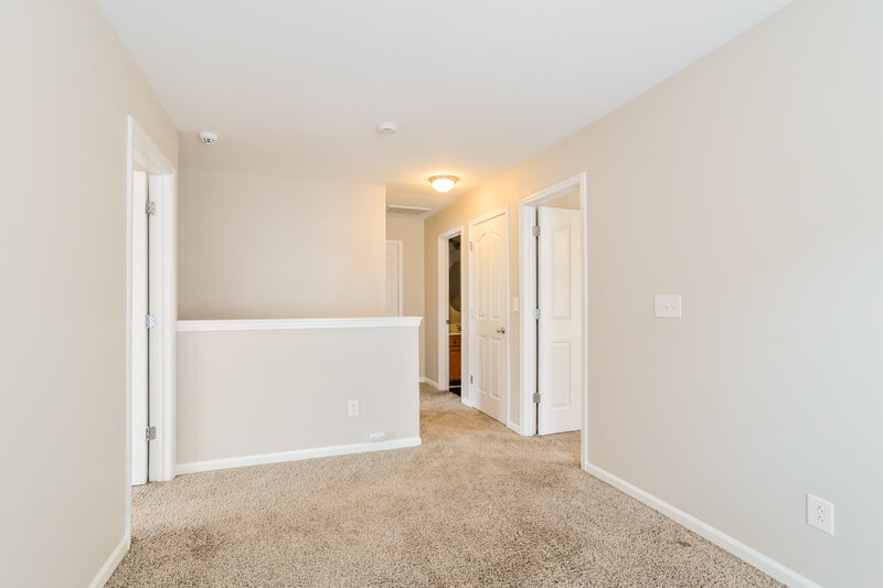 2,320/Mo, 1733 Larne Cir Charlotte, NC 28214 Loft View