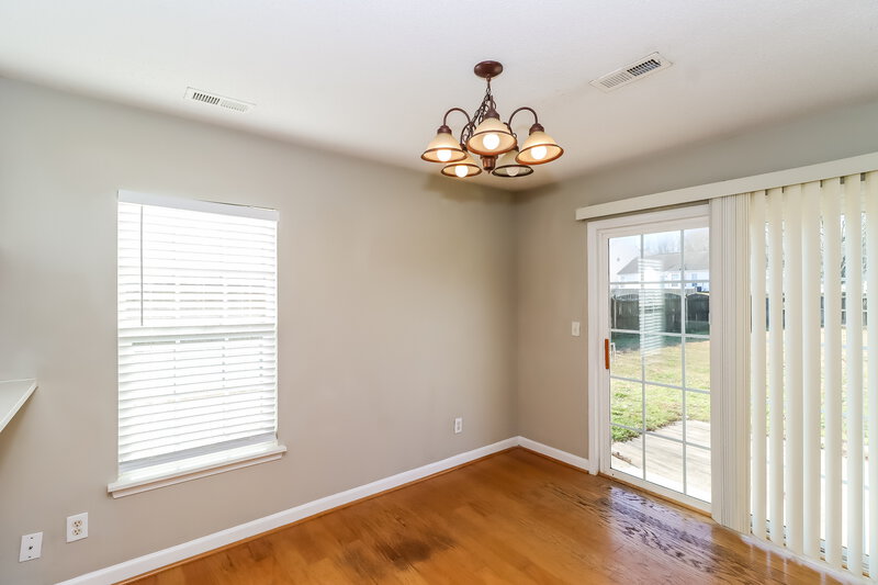 1,770/Mo, 3656 Dashiel Dr Charlotte, NC 28262 Dining Room View