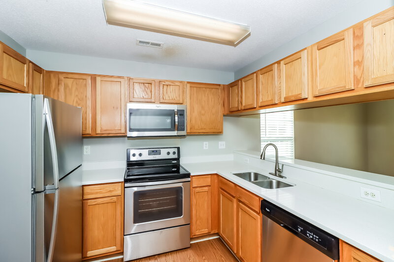 1,770/Mo, 3656 Dashiel Dr Charlotte, NC 28262 Kitchen View