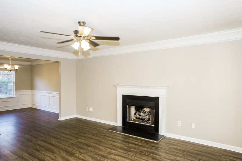 2,130/Mo, 7033 Tanners Creek Dr Huntersville, NC 28078 Living Room View 3