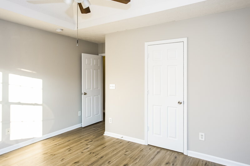 2,130/Mo, 7033 Tanners Creek Dr Huntersville, NC 28078 Main Bedroom View 3