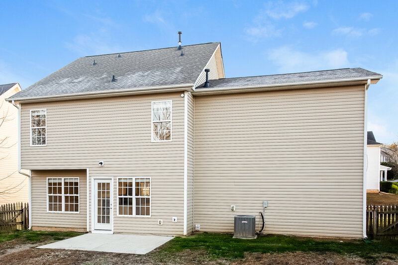 2,130/Mo, 7033 Tanners Creek Dr Huntersville, NC 28078 Rear View 2