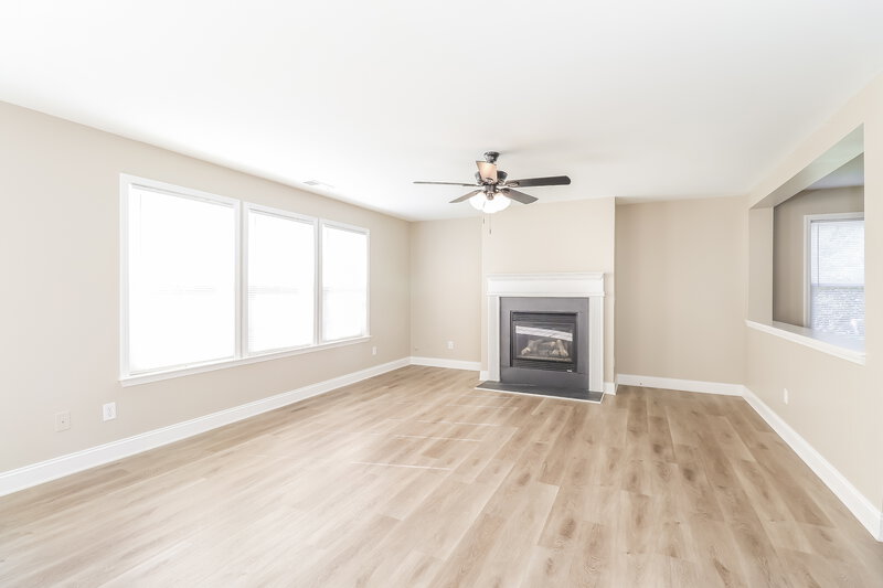 2,365/Mo, 2405 Harwood Hills Ln Charlotte, NC 28214 Family Room View