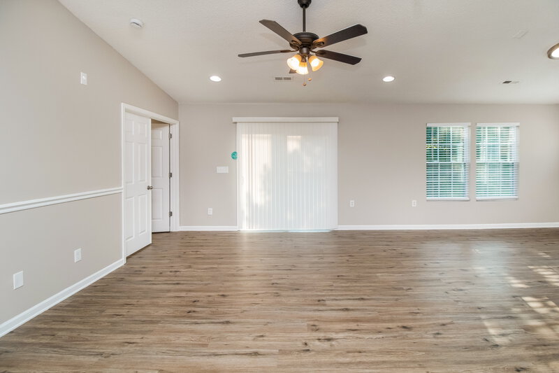 2,045/Mo, 5874 Mahogany Pl SW Concord, NC 28025 Living Room View