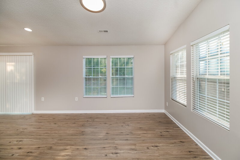 2,045/Mo, 5874 Mahogany Pl SW Concord, NC 28025 Dining Room View