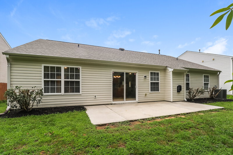 2,190/Mo, 2111 Hunters Trail Dr Indian Trail, NC 28079 Rear View