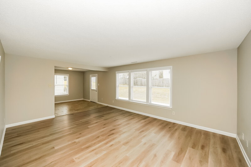 2,195/Mo, 830 Littleton Dr Concord, NC 28025 Family Room View 2