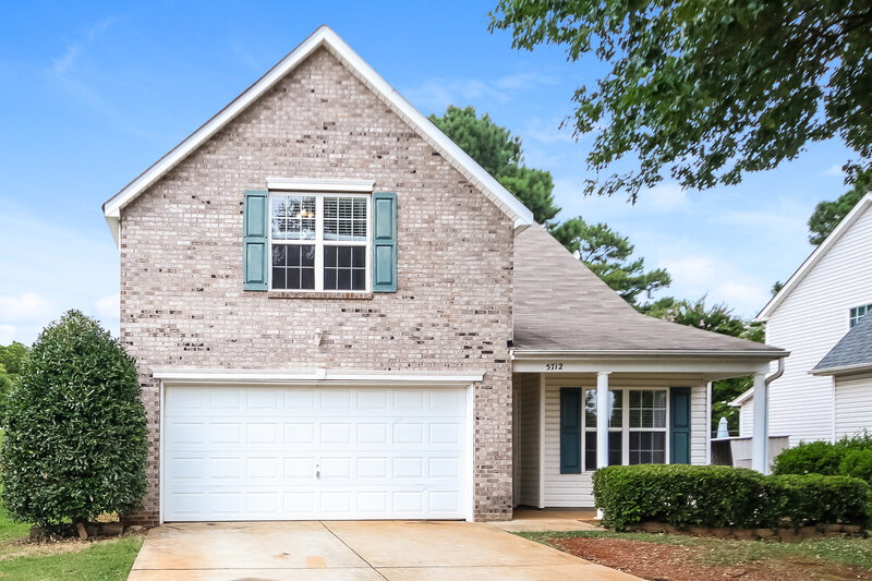 2,320/Mo, 5712 Falls Ridge Ln Charlotte, NC 28269 External View