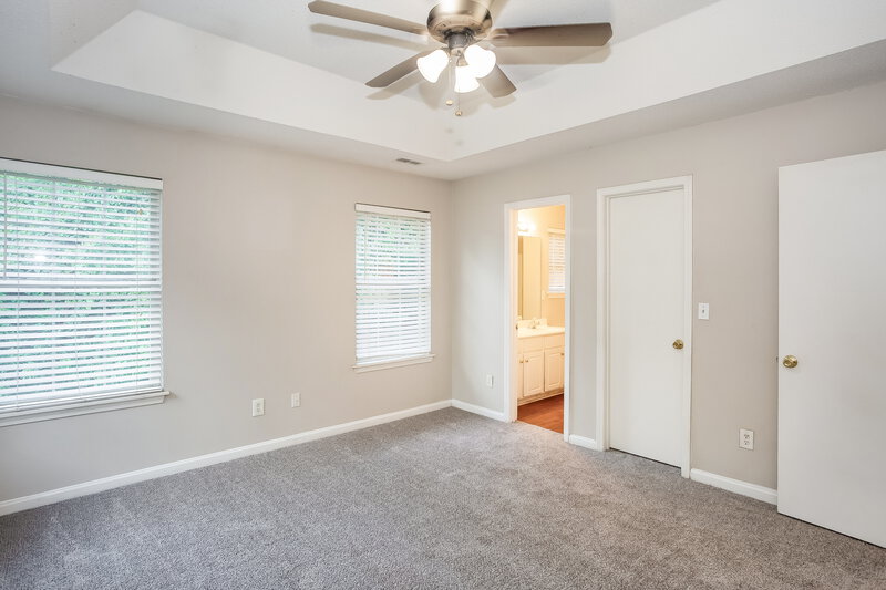 1,900/Mo, 10415 Battle Ct Charlotte, NC 28215 Main Bedroom View 2
