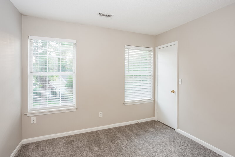 1,900/Mo, 10415 Battle Ct Charlotte, NC 28215 Bedroom View 3