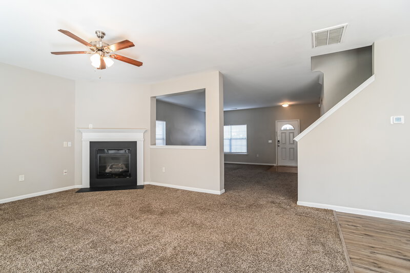 1,925/Mo, 7733 Brookwood Valley Ln Mint Hill, NC 28227 Living Room View