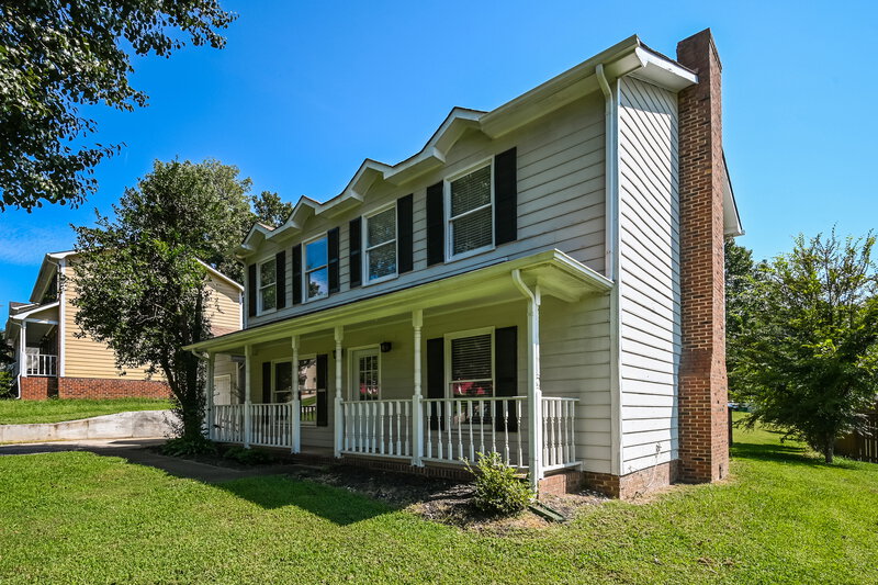 1,825/Mo, 2416 Haybrook Ln Charlotte, NC 28262 Front View