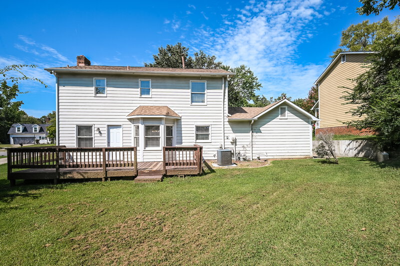 1,825/Mo, 2416 Haybrook Ln Charlotte, NC 28262 Rear View