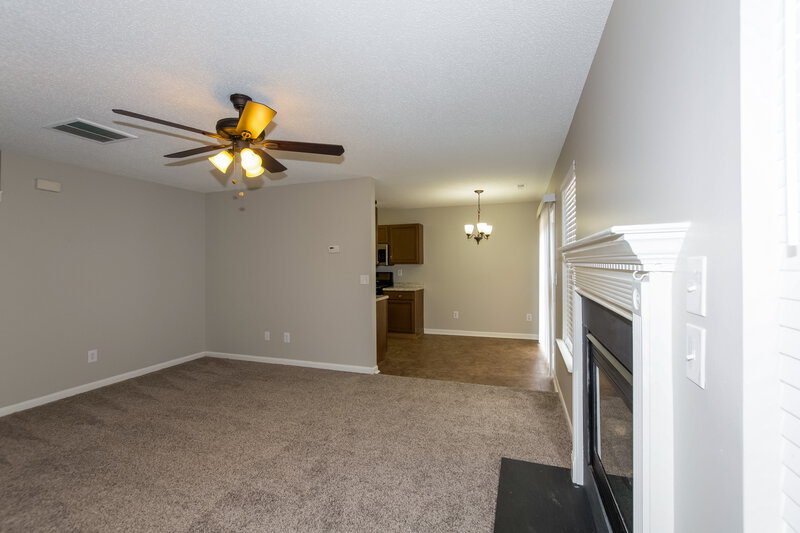 1,790/Mo, 3092 Teton Dr Gastonia, NC 28054 Living Room View