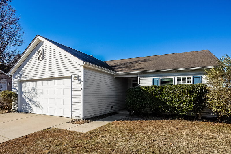 1,800/Mo, 13115 Ambrosia St Charlotte, NC 28278 Front View 2