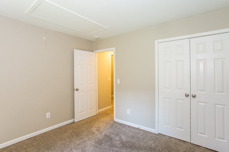 1,750/Mo, 9109 Munsing Dr Charlotte, NC 28269 Bedroom View 2