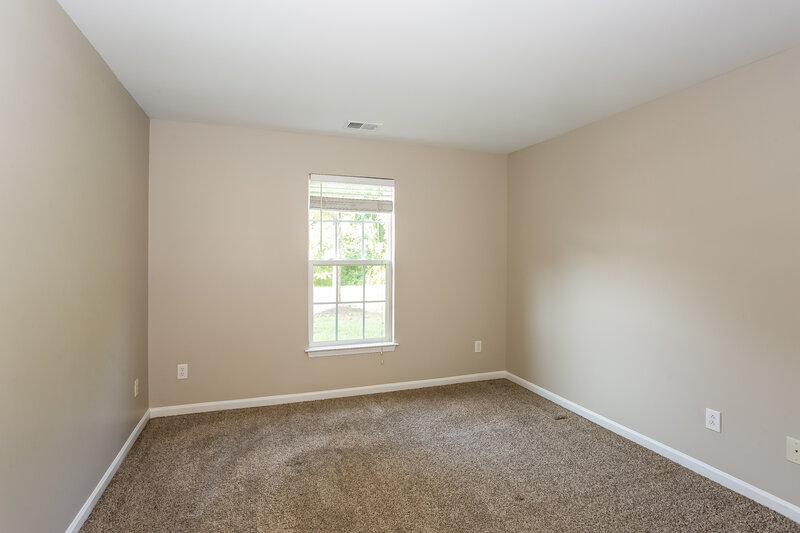 1,750/Mo, 9109 Munsing Dr Charlotte, NC 28269 Bedroom View 3