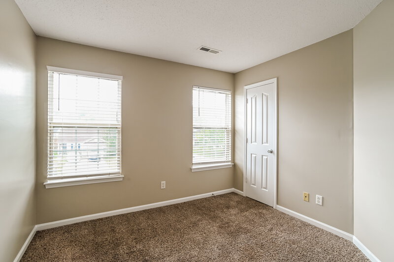 1,955/Mo, 11338 Northwoods Forest Dr Charlotte, NC 28214 Bedroom View 2