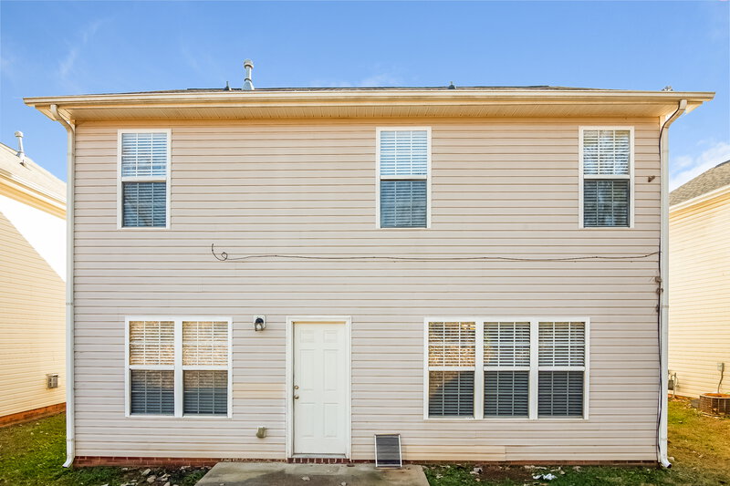 2,520/Mo, 1405 Braveheart Ln Charlotte, NC 28216 Rear View