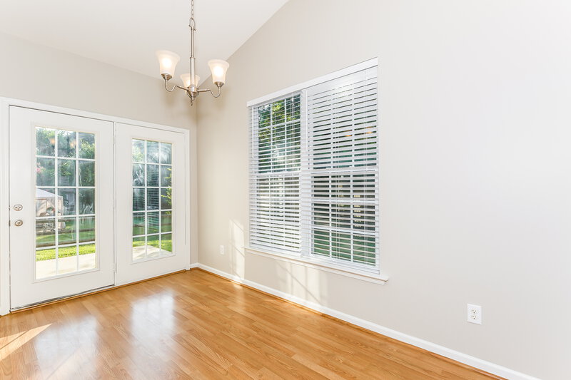 2,460/Mo, 13514 Planters Row Dr Charlotte, NC 28278 Dining Room View