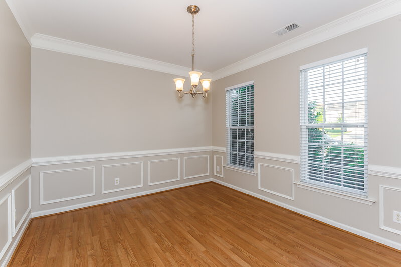 2,460/Mo, 13514 Planters Row Dr Charlotte, NC 28278 Dining Room View 2