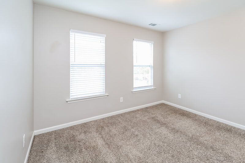 0/Mo, 13514 Planters Row Dr Charlotte, NC 28278 Bedroom View 3