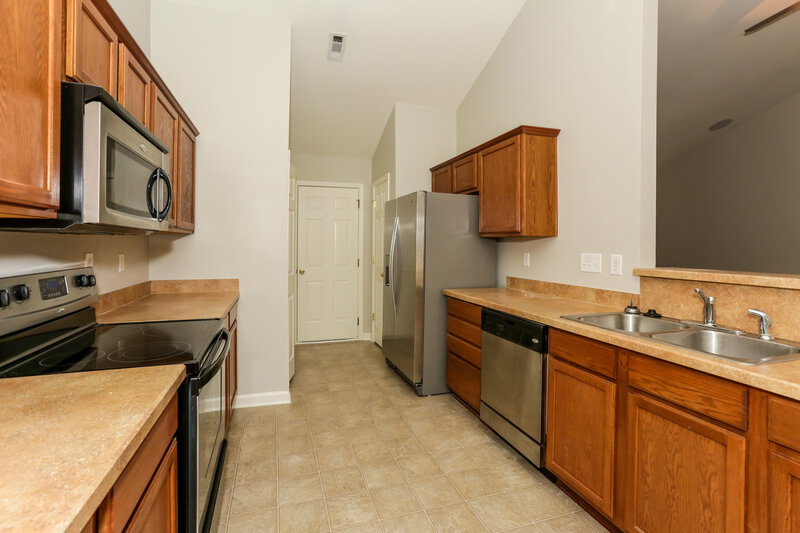 2,610/Mo, 4251 Wiregrass Dr Fort Mill, SC 29707 Kitchen View