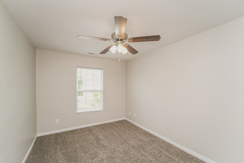 1,960/Mo, 9214 Cotton Gum Rd Charlotte, NC 28227 Bedroom View 2