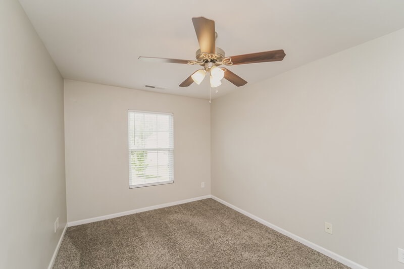 1,960/Mo, 9214 Cotton Gum Rd Charlotte, NC 28227 bed View