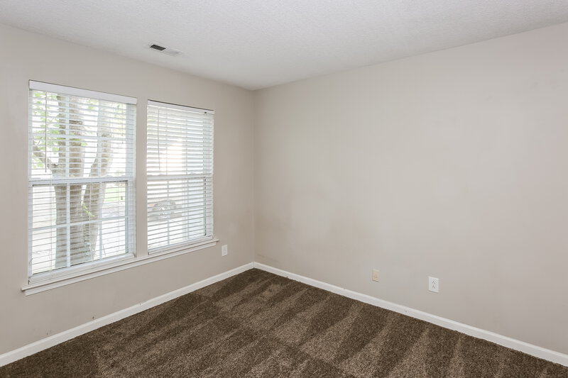 1,760/Mo, 8610 Treyburn Dr Charlotte, NC 28216 Bedroom View 3