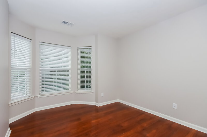 2,160/Mo, 6003 Creekview Ct Harrisburg, NC 28075 Living Room View