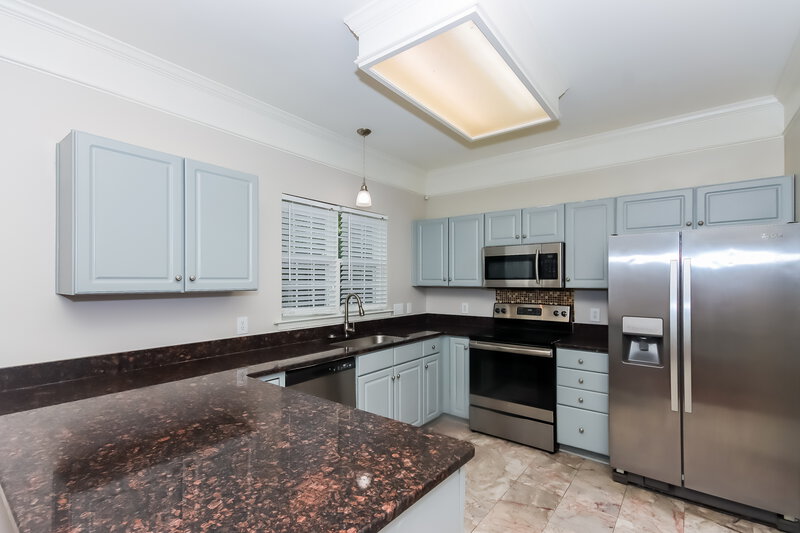 2,160/Mo, 6003 Creekview Ct Harrisburg, NC 28075 Kitchen View