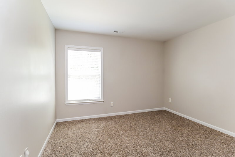 2,150/Mo, 1115 Jade Glen Dr Charlotte, NC 28262 Bedroom View