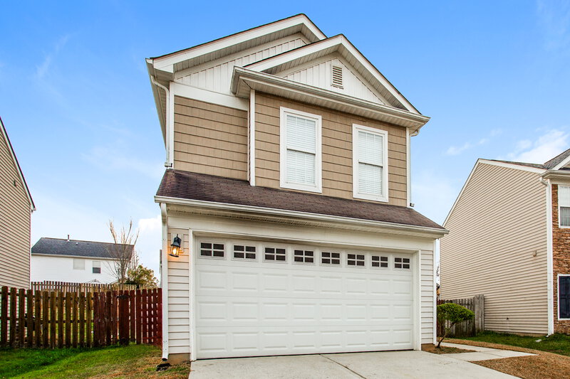 1,875/Mo, 9332 Macquarie Ln Charlotte, NC 28227 Front View