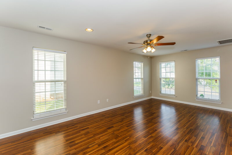 2,270/Mo, 7022 Honey Tree Ln Indian Trail, NC 28079 Living Roomlarge View 2