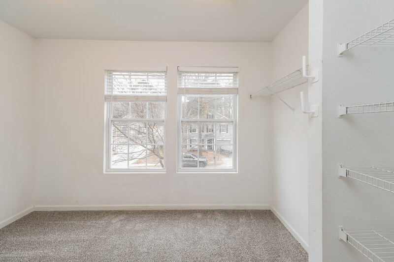 1,950/Mo, 7606 Eben Dr Charlotte, NC 28269 Walk In Closet View