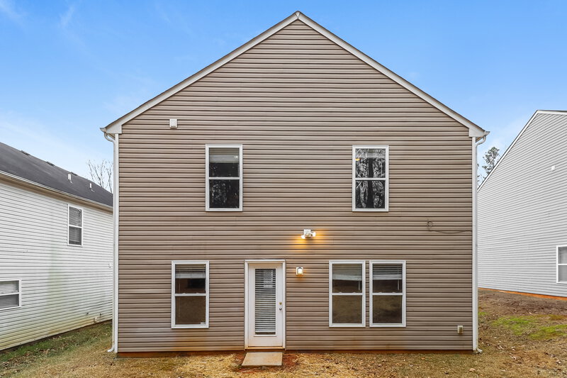 1,950/Mo, 7606 Eben Dr Charlotte, NC 28269 Rear View