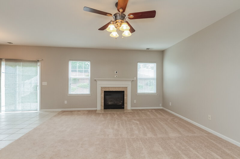 3,430/Mo, 7235 Tanners Creek Dr Huntersville, NC 28078 Family Roomlarge View