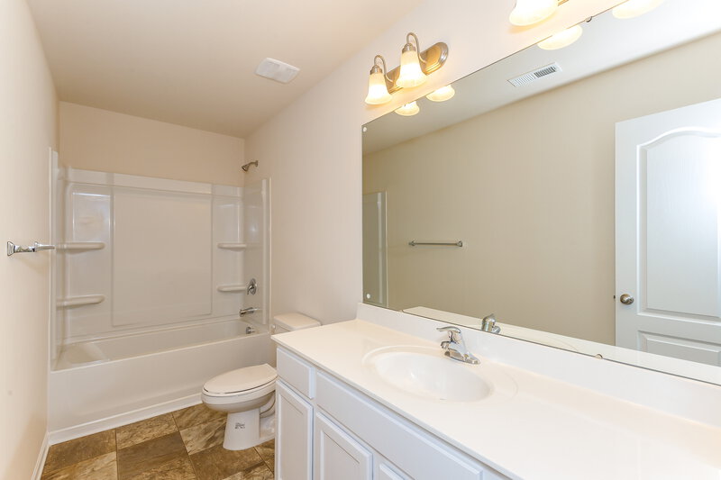 2,200/Mo, 1521 Waylon Ave Gastonia, NC 28054 Master Bathroom View