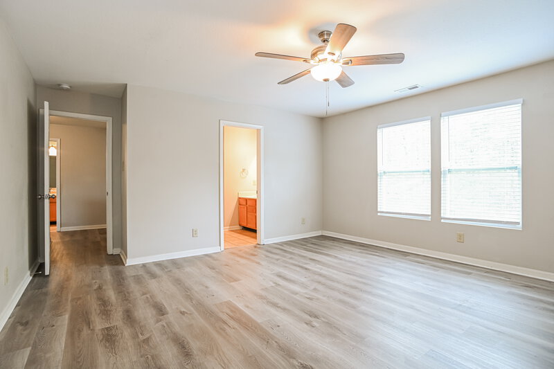 1,970/Mo, 1528 Bray Dr Charlotte, NC 28214 Main Bedroom View