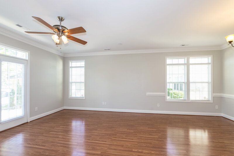 1,855/Mo, 19003 Long Pond Ln Cornelius, NC 28031 Living Room View 2