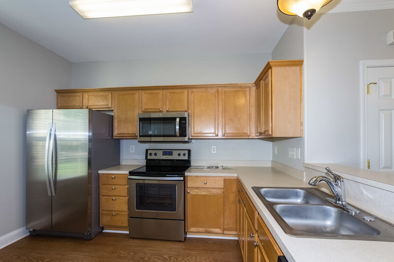 1,855/Mo, 19003 Long Pond Ln Cornelius, NC 28031 Kitchen View
