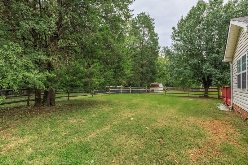 2,125/Mo, 14903 Cane Field Dr Charlotte, NC 28273 Rear View 2