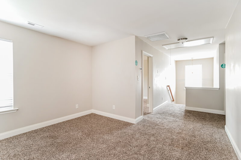 2,260/Mo, 4500 Red Hook Rd Monroe, NC 28110 Loft View
