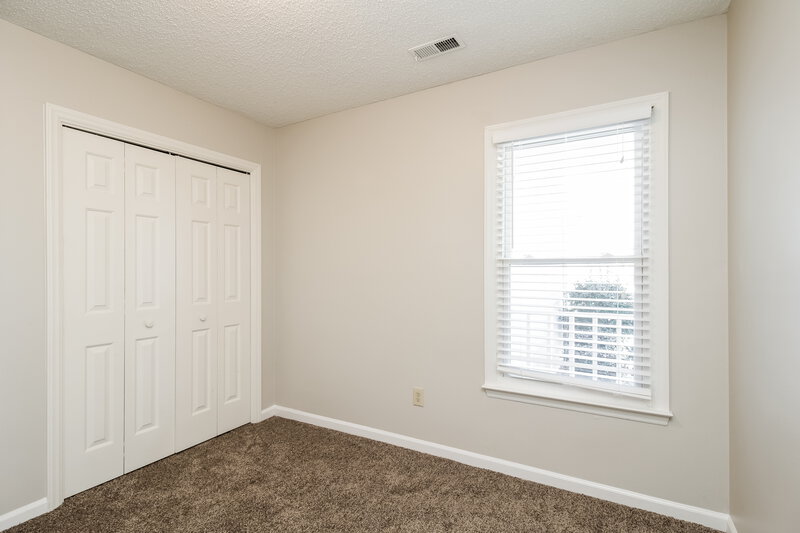 1,760/Mo, 2424 Torrington Ln Charlotte, NC 28262 Bedroom View 3