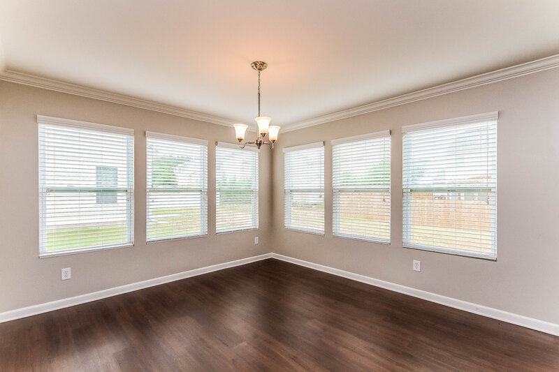 2,025/Mo, 1120 Black Diamond Dr Dallas, NC 28034 Family Room View 2