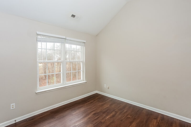 0/Mo, 7103 Fox Point Dr Charlotte, NC 28269 Bedroom View 4