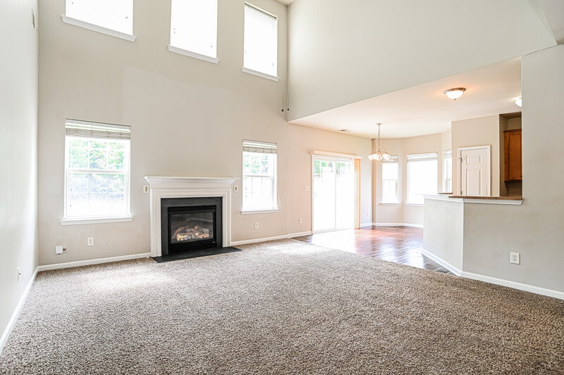 2,340/Mo, 12201 Palomar Dr Huntersville, NC 28078 Living Room View