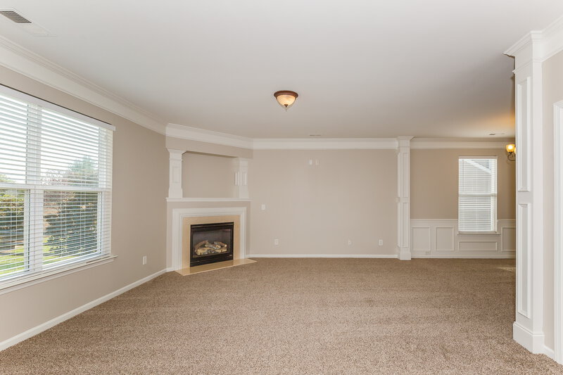 3,740/Mo, 5721 Verrazano Dr Waxhaw, NC 28173 Living Roomlarge View 2